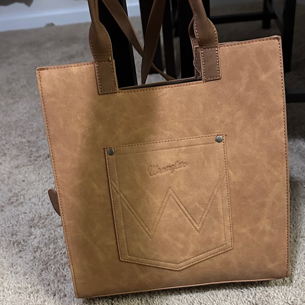 Wrangler Tan Tote with Geometric Embroidery - Picture 4 of 7